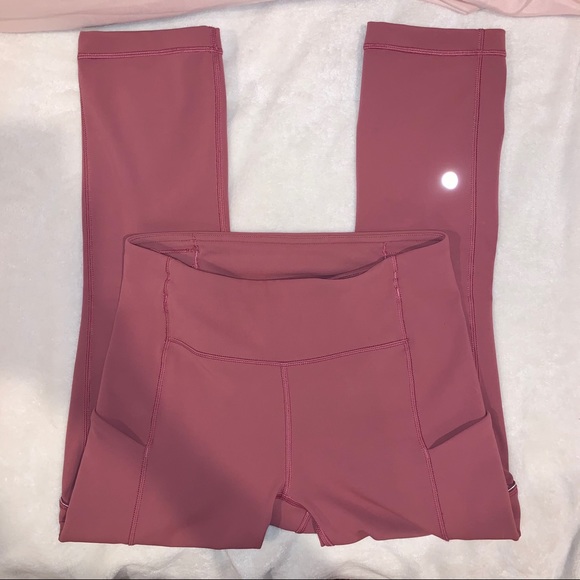 lululemon speed up crop 21” - Picture 2 of 6